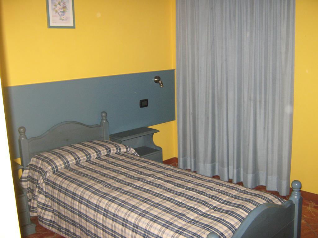Affittacamere La Palazzina 카발카셀레 외부 사진