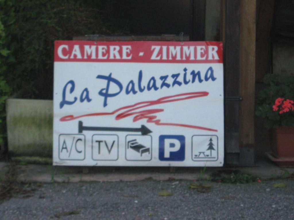 Affittacamere La Palazzina 카발카셀레 외부 사진